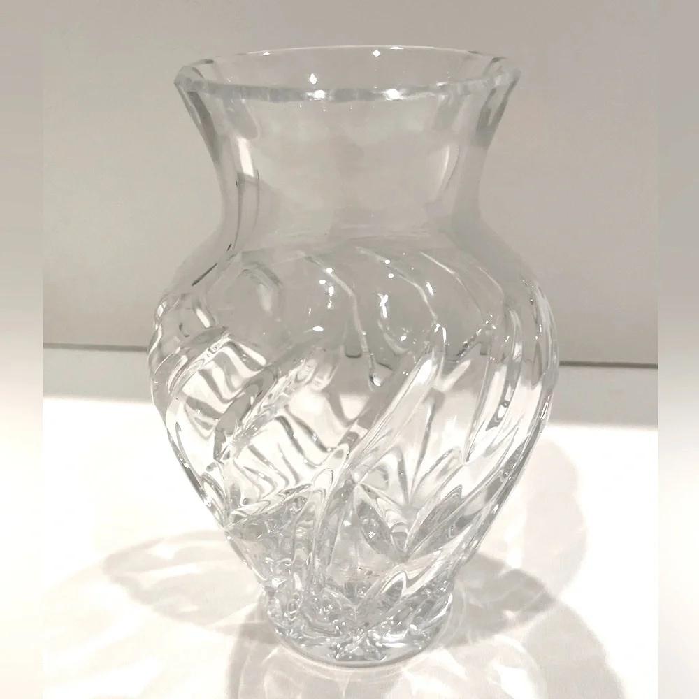 Vintage Leaded Crystal Etched Vase | Source Unknown | Heavy! | EUC